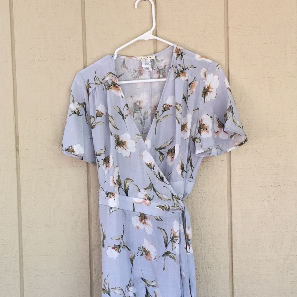 Floral wrap dress, size L